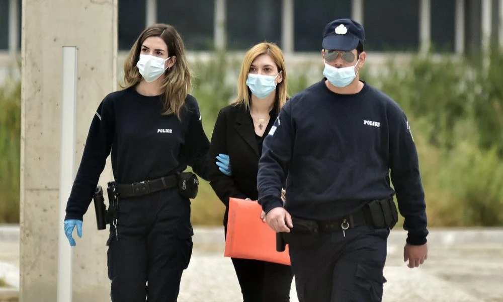 Αδικημένη υποστηρίζει πως είναι η Ρούλα Πισπιρίγκου